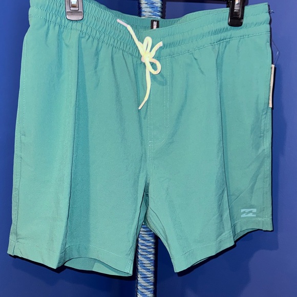 Billabong-NWT Teal Men's Swim Trunks Size Large - Picture 4 of 17